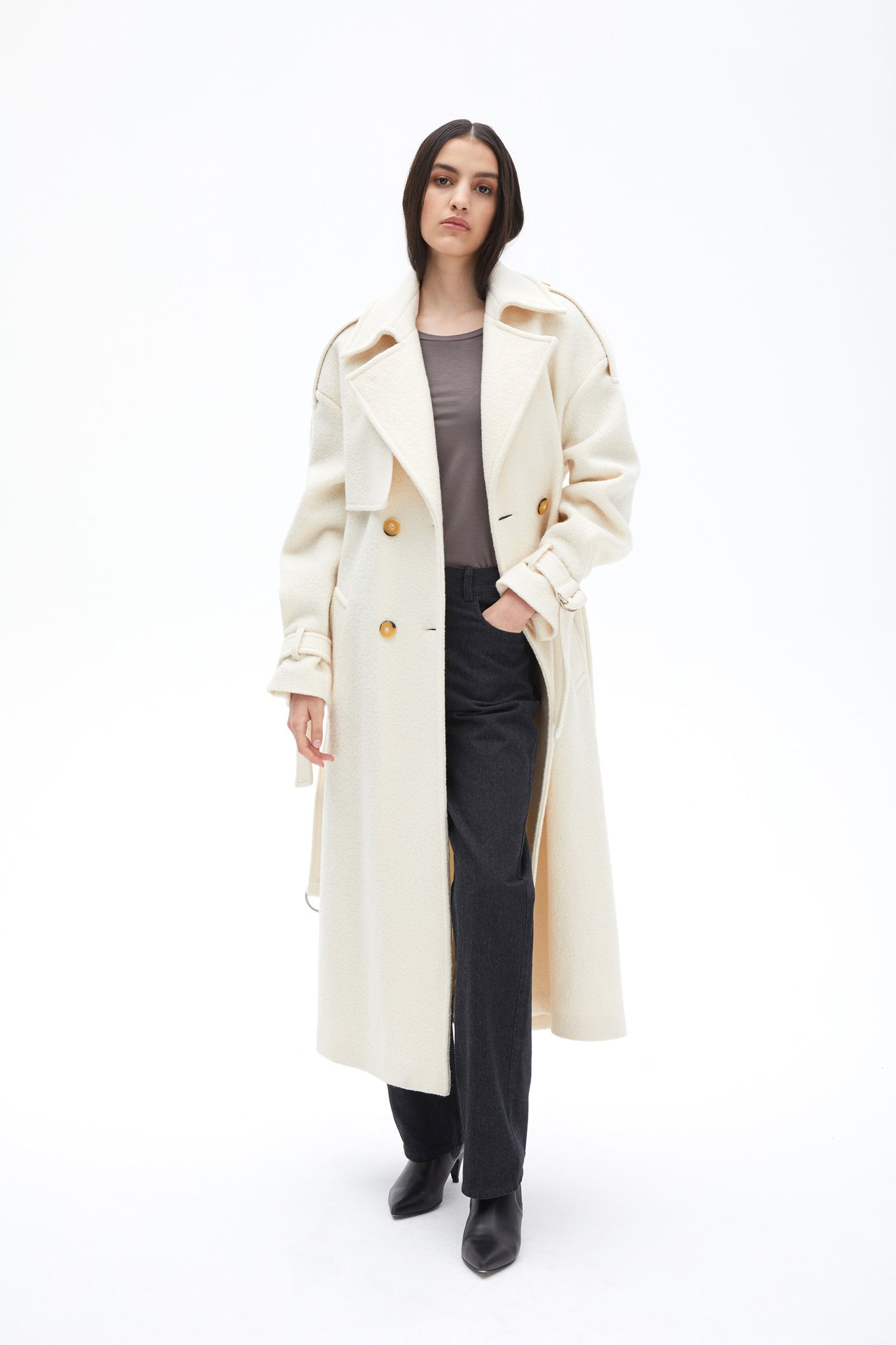 Aleksa coat cream