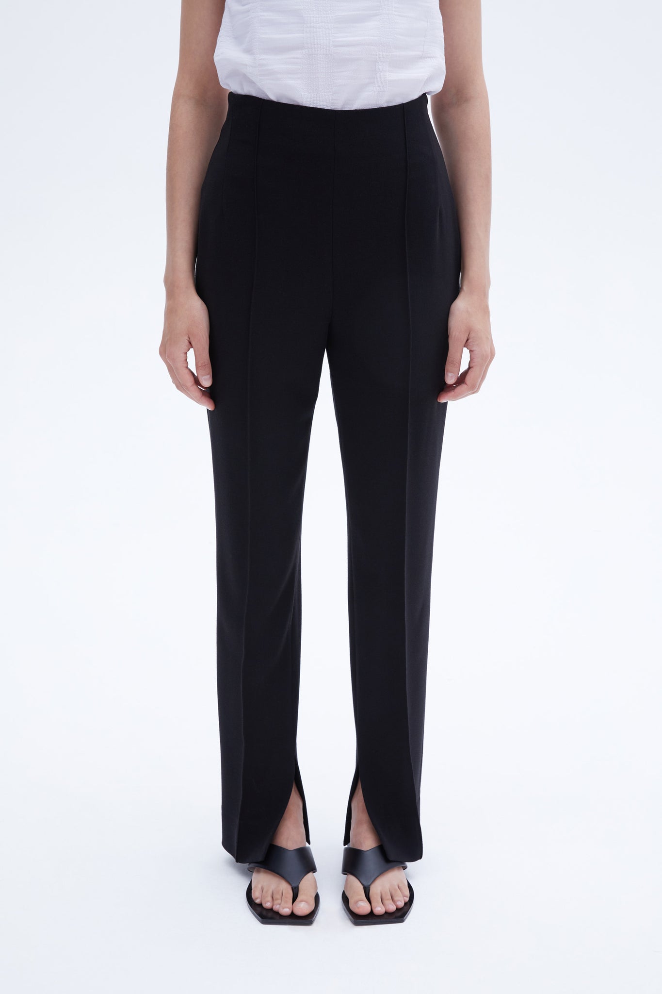 Byano trousers black crepe