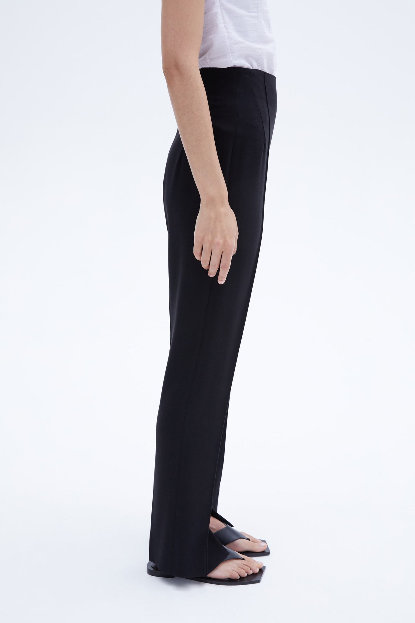 Byano trousers black crepe